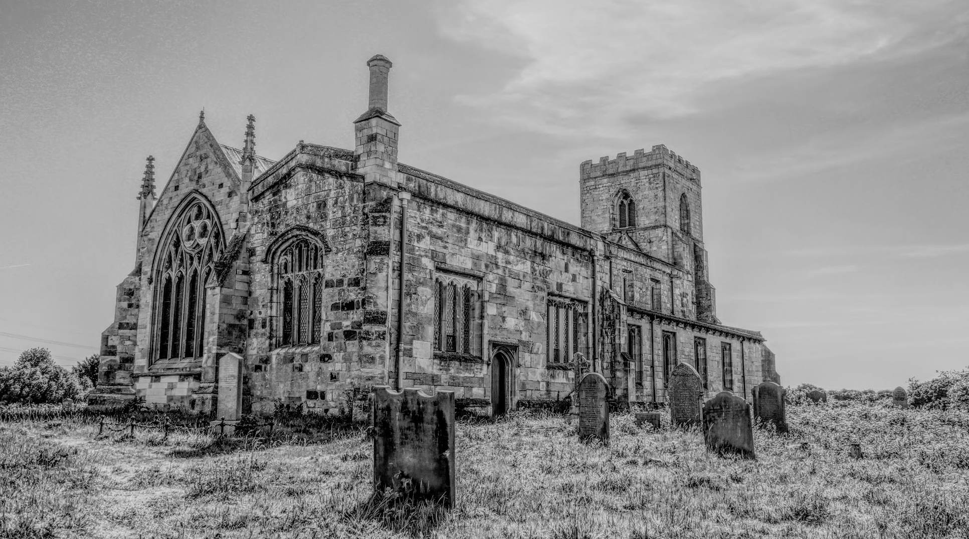 St Edmunds church - Spooky monochrome